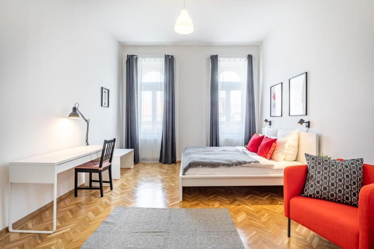 Apartment Excellent Location Magnificent Flat *