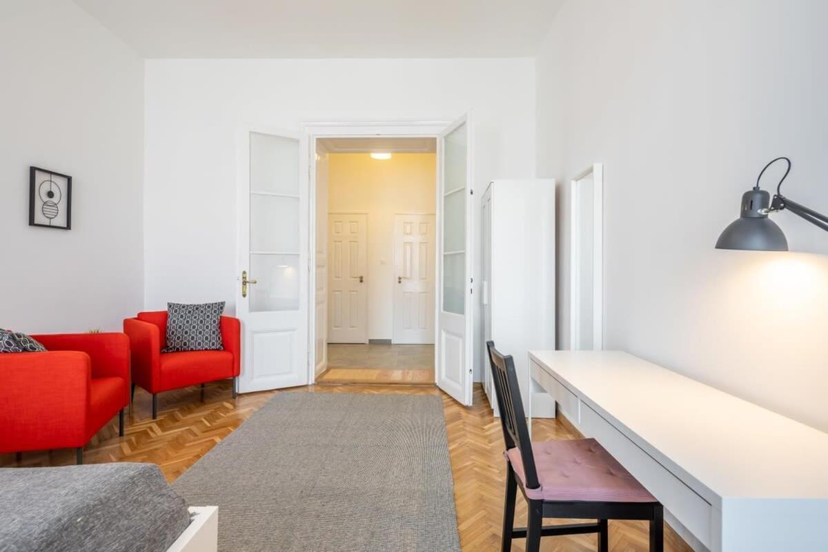 Apartment Excellent Location Magnificent Flat *